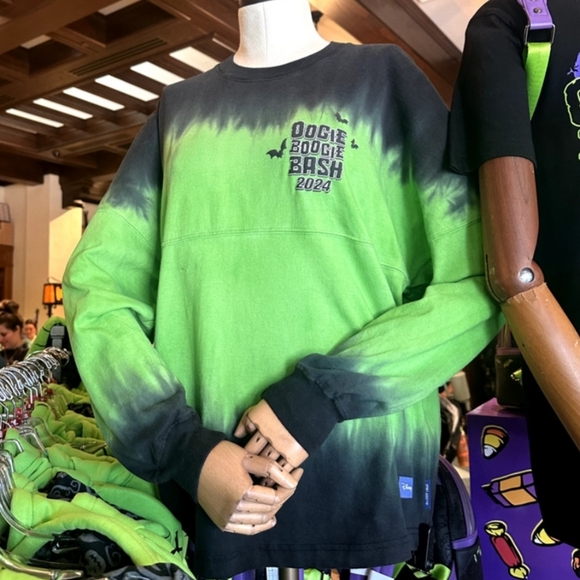 Disneyland / DCA Oogie Boogie Bash 2024 Spirit Jersey Size Medium NWT - Picture 2 of 7